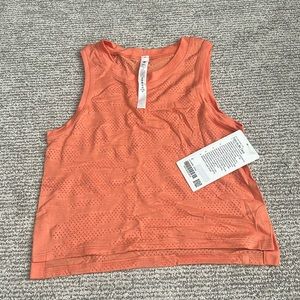 NWT Lululemon Train to Be Tank
